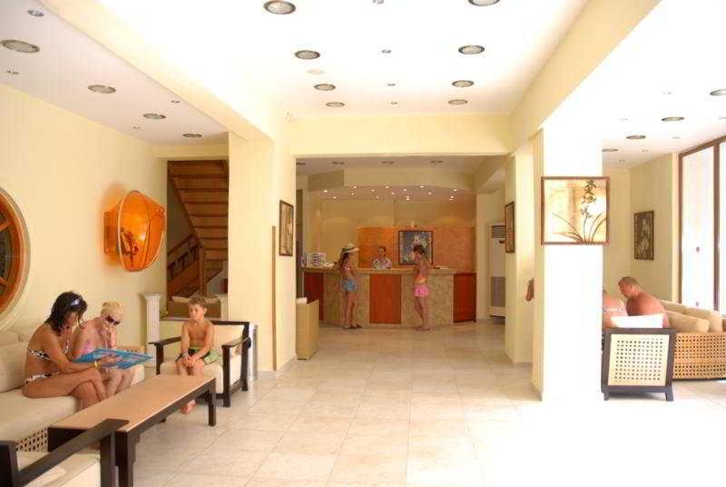 Unda Hotel Roda  Exterior photo